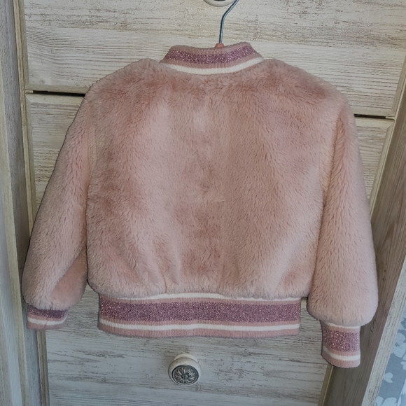 Guess Faux Fur Jacket - Picture 2 of 6